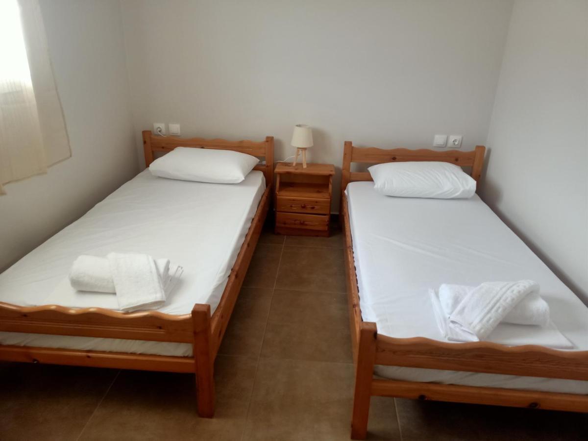 Almiriki Studios & Apartments Alykes  Luaran gambar